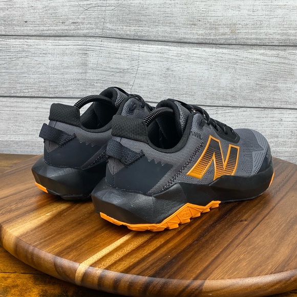 New Balance Dynasoft Nitrel v6 Castlerock Sizzle Trail Running Shoe Men Size 9.5 main image 9